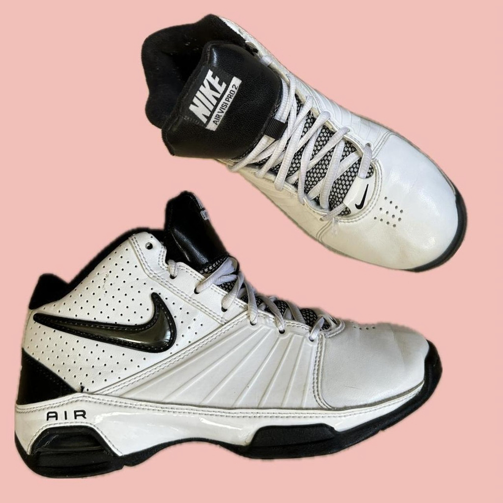Nike Air Visi Pro 2 – White & Black High Tops (US 6)